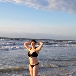 Meet your Posher, Sidney